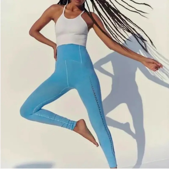 93-Free People High-Rise Full-Length
Running Through My Mind Leggings - Picture 2 of 3